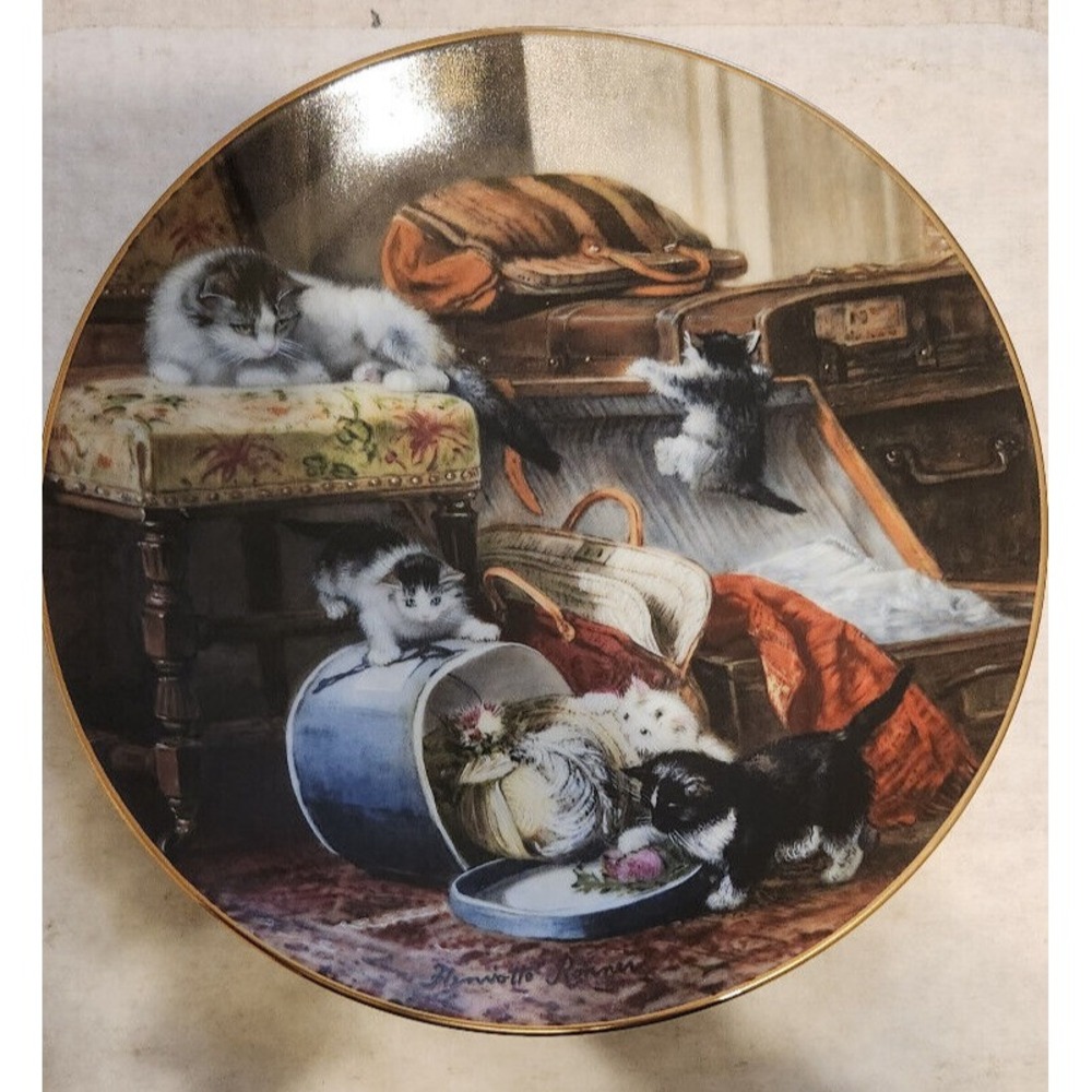 W S George "Mischief With A Hatbox" ‎ Plate Collectible The Victorian Cat